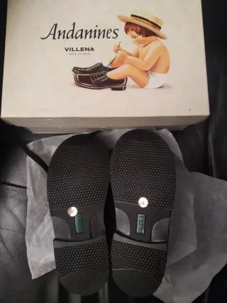 Zapatos niño negros y verdes