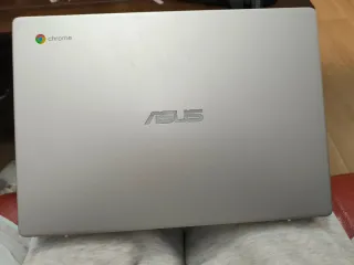 Portátil ASUS Plata y Negro (modelo C423 64 bits)