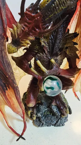 Figura Dragón Clan de Fuego 3