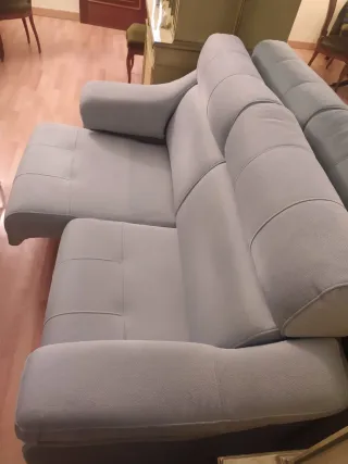Sofá azul tela casi nuevo