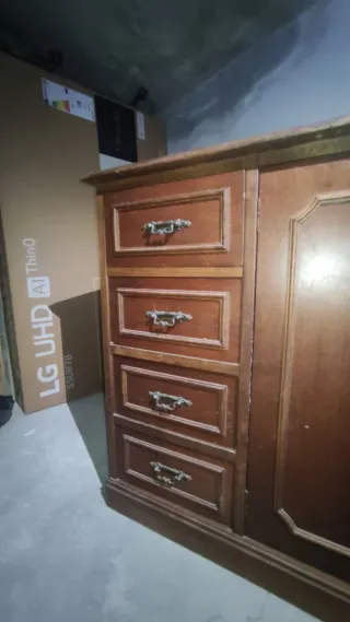 Mueble recibidor de madera