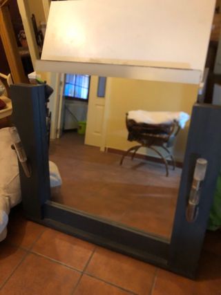 Espejo de baño con apliques