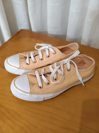 Converse All Star Piel naranja clarito