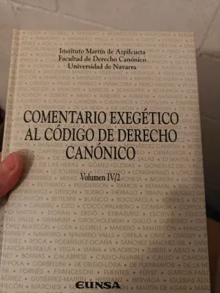 Comentario Exegético al código de derecho Canónico