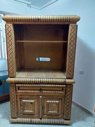 Mueble TV Mexicano Madera 2 Piezas