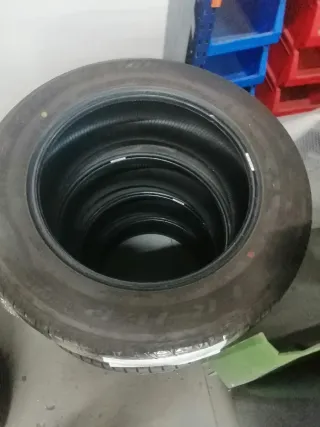 Cuatro Ruedas Nuevas 225/60 R17 99V