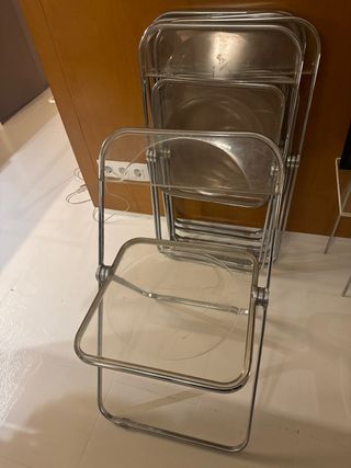 Sedie pieghevoli trasparenti Plia