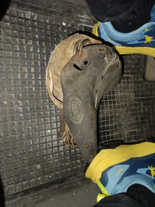 Asiento de bicicleta antiguo TRYBU