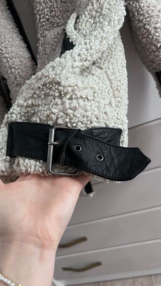 Abrigo Zara pelo beige/gris Talla M