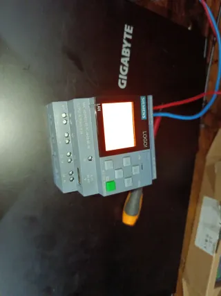 Siemens LOGO! 24CE PLC