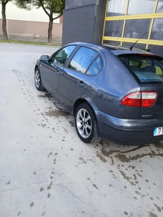 SEAT Leon 2001