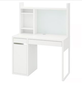 Escritorio juvenil y silla