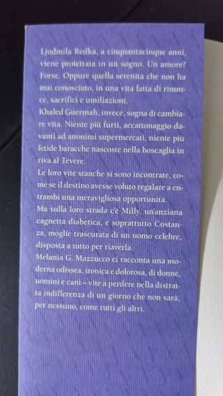 UN GIORNO DA CANI Melania G. Mazzucco.