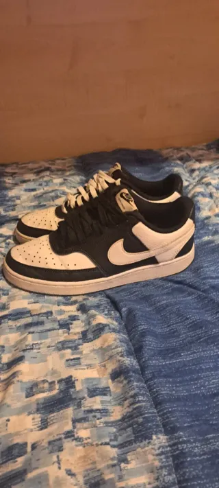 Scarpe Nike court vision Bianche e Nere