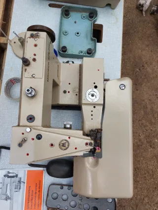 Máquina de coser industrial Mauser Spezial