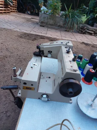 Máquina de coser industrial Mauser Spezial