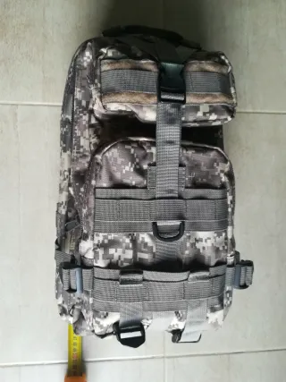 Mochila Camuflaje multi bolsillos
