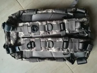 Mochila Camuflaje multi bolsillos