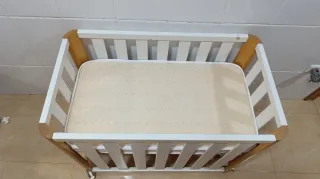 Minicuna con ruedas. Doco Continfant