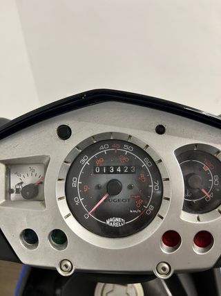 Scooter 50cc Peugeot - Barata - Itv pasada.