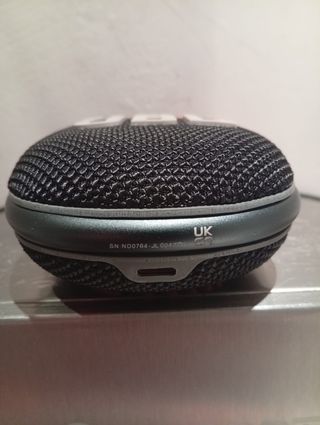 Cassa JBL Clip 4 nera e arancione