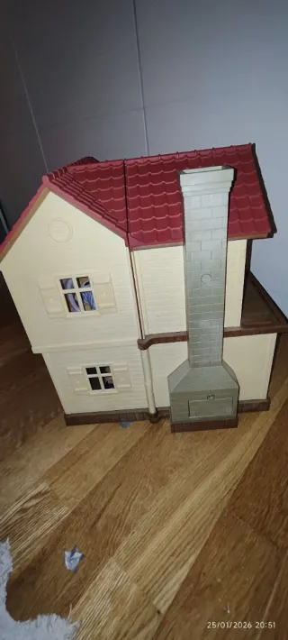 Casa Sylvanian Families con 9 muñecos