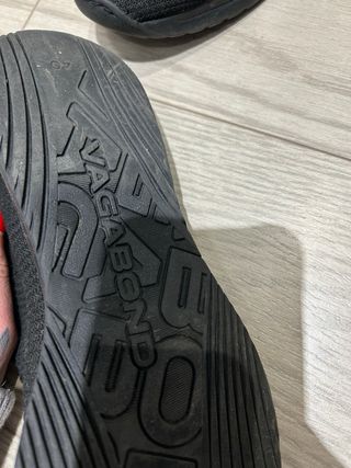 Zapatos negros sin cordones, super comodos