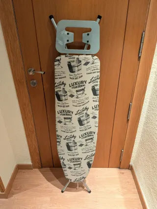 Tabla de planchar plegable