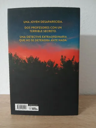 Holly (Edición en español)