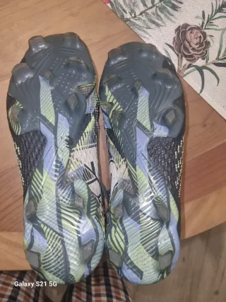 Botas de fútbol Puma