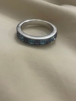 Anillo Swarovski piedras azules y moradas