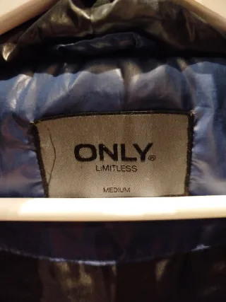 Chamarra acolchada azul