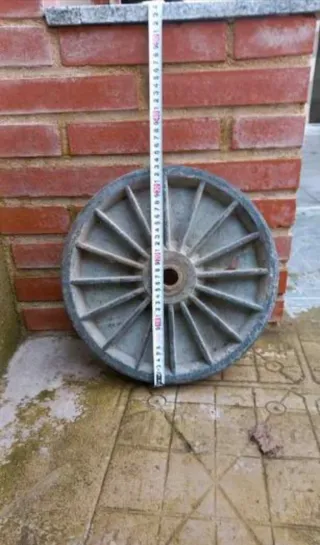 2 Ruedas Hormigonera Macizas 120/130L