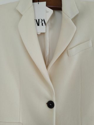 Abrigo blanco Zara