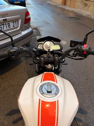 Moto Keeway RKS 125 Blanca