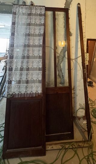 Puerta de madera Mobila