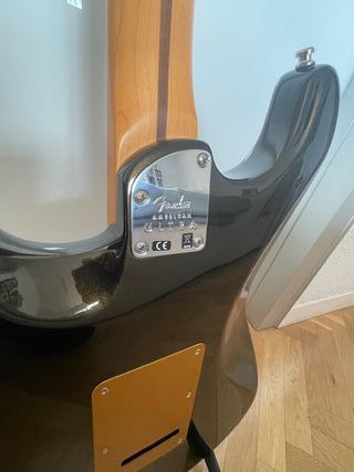 Fender Stratocaster American Ultra 2023