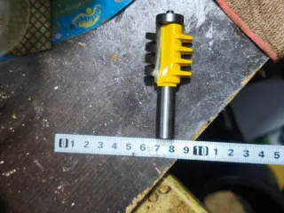 Broca fresadora para madera