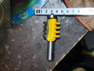 Broca fresadora para madera