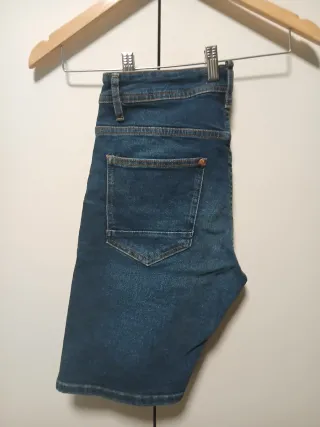Bermudas vaqueras hombre ZARA