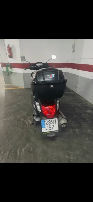 Kymco Like 125 Scooter Automática
