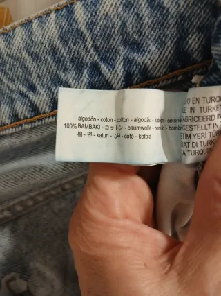 Pantalón vaquero Zara azul