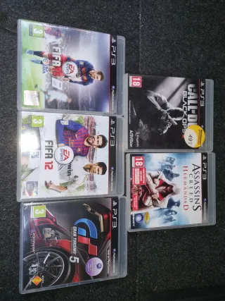 Consola Sony PS3 Negra + Accesorios