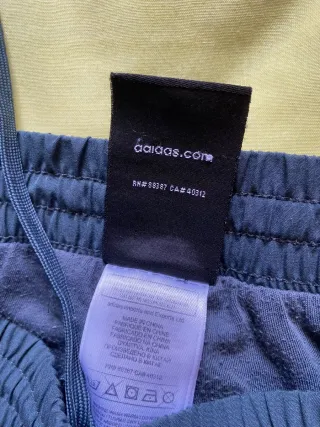 Pantalón chándal Adidas gris hombre