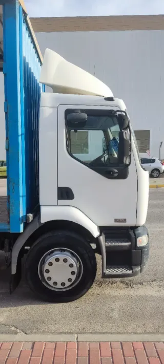 Renault Midlum 2004 dci