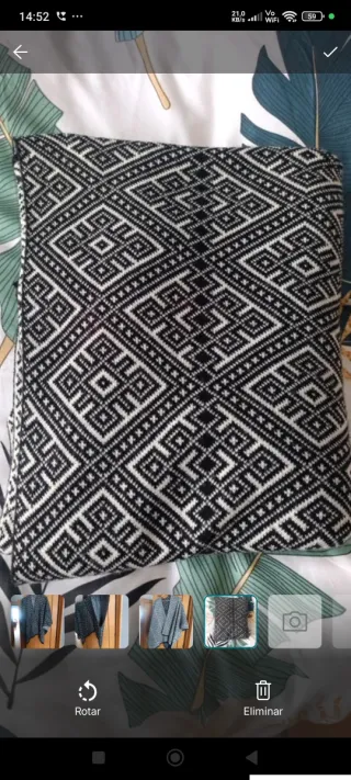 Chal Stradivarius negro y blanco