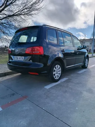 Volkswagen Touran 2013
