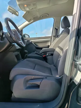 Volkswagen Touran 2013