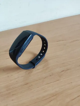 Pulsera de actividad negra