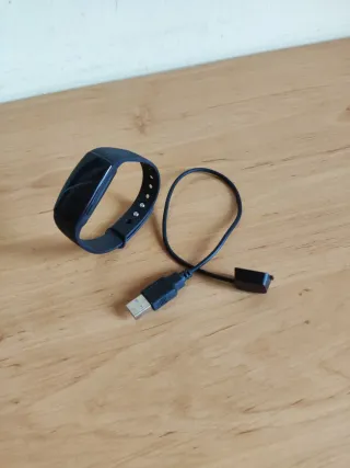 Pulsera de actividad negra